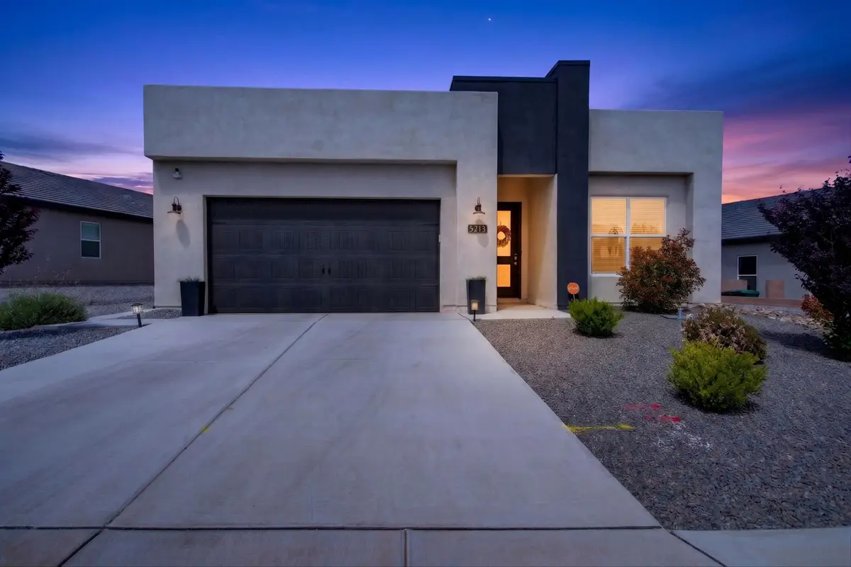 5213 Bullseye Road Ne, Rio Rancho, NM 87144 - #1