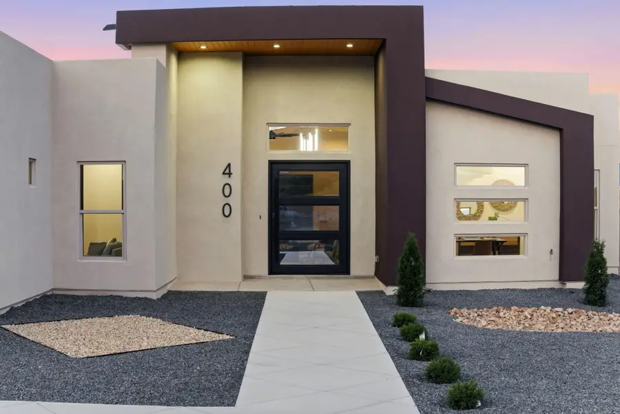 400 5th Street Ne, Rio Rancho, NM 87124 - #3