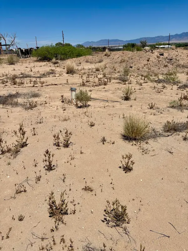 47 Cemetery Road, Belen, NM 87002