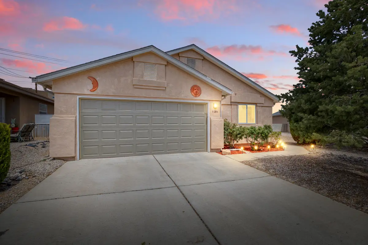 9205 Halyard Road Nw, Albuquerque, NM 87121 - #1