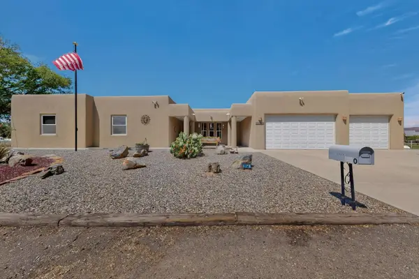 250 Phillips Road, Los Lunas, NM 87031