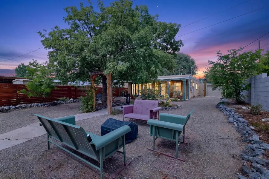 2816 Camilo Lane Nw, Albuquerque, NM 87104 - #3