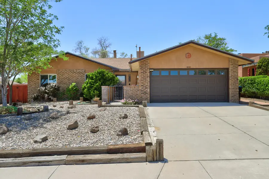 6021 Creggs Street Nw, Albuquerque, NM 87120 - #2