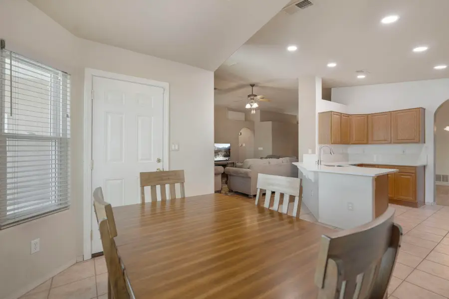 9423 E Travilla Drive Nw, Albuquerque, NM 87114 - #3