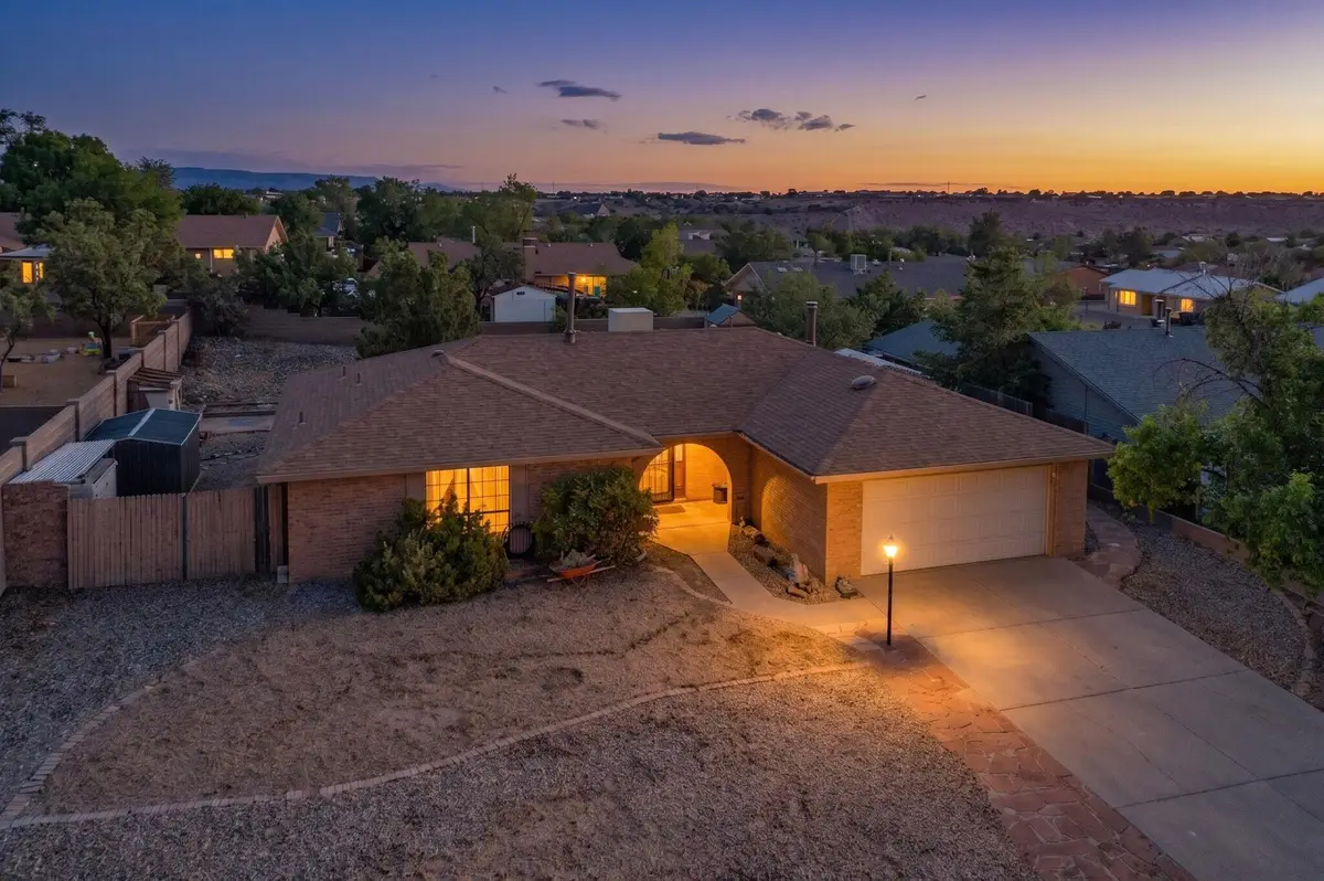 4304 Quartz Drive Ne, Rio Rancho, NM 87124 - #1