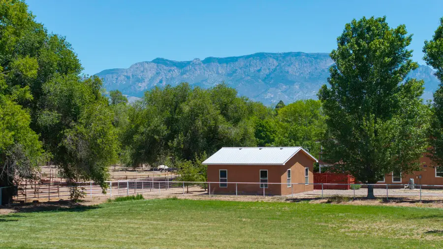 1001 El Pueblo Road Nw, Los Ranchos De Albuquerque, NM 87114 - #3