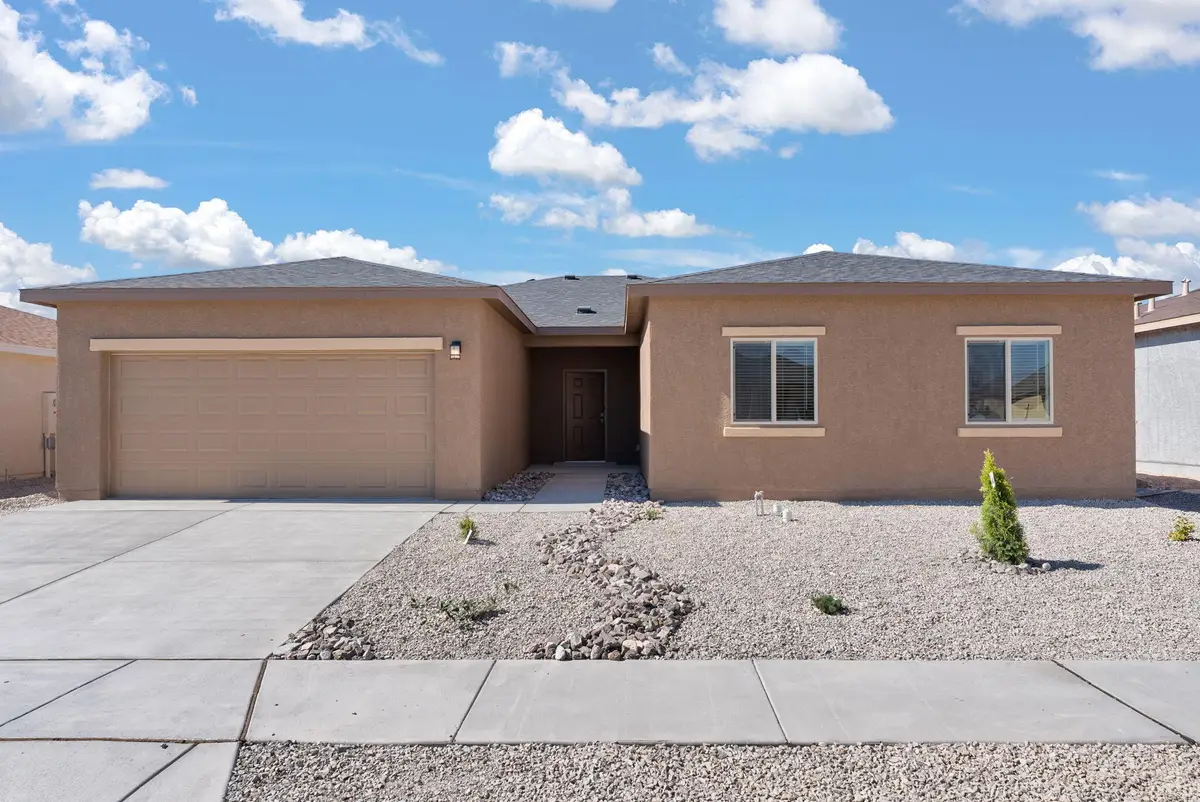 811 Calle De Las Rosas Sw, Belen, NM 87002 - #1
