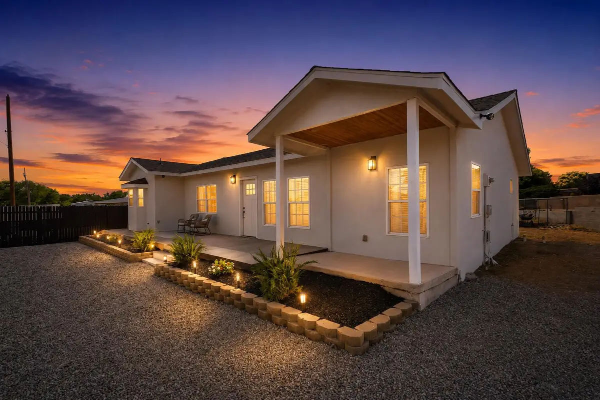 603 Amistad Road Sw, Los Lunas, NM 87031 - #1