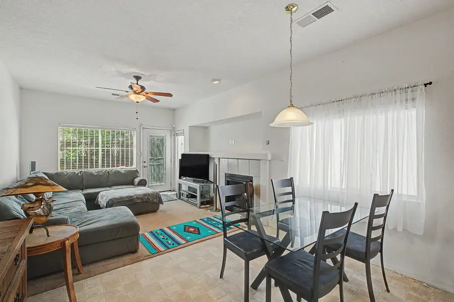 2839 Cabernet Street Sw, Albuquerque, NM 87121 - #2