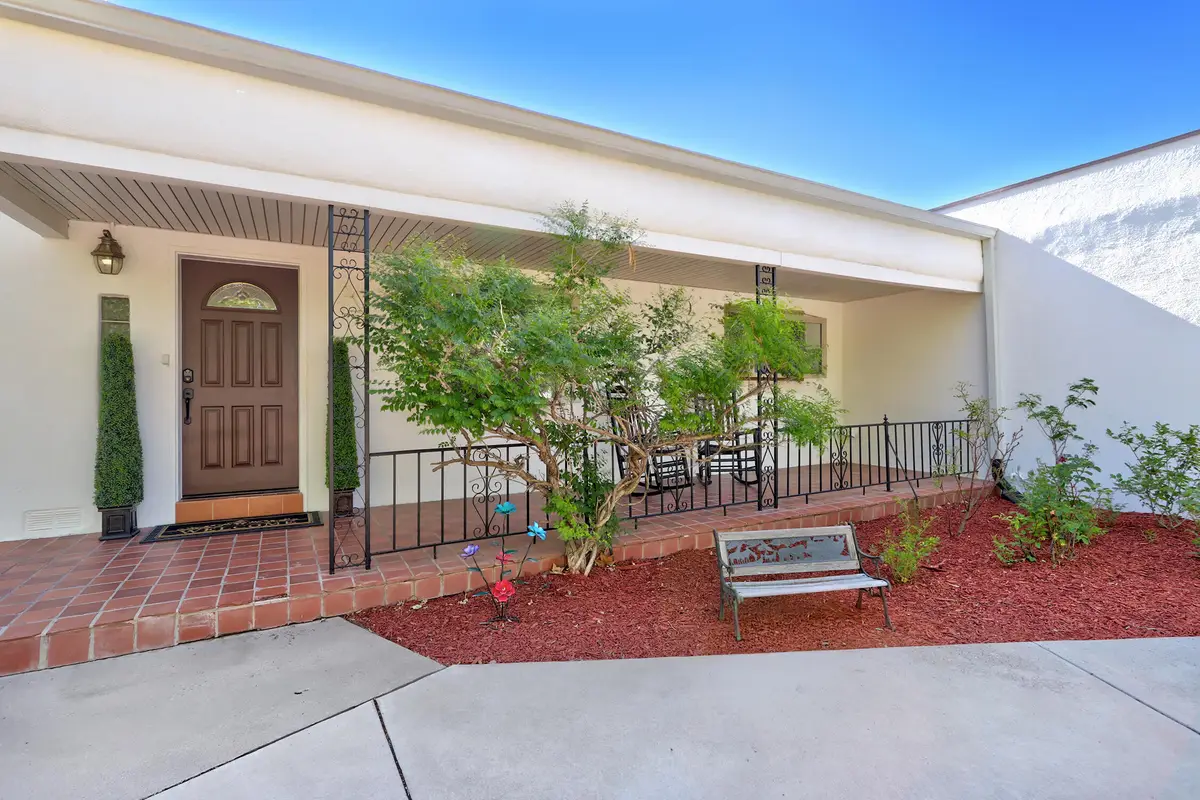 3560 Luke Circle Nw, Albuquerque, NM 87107 - #1