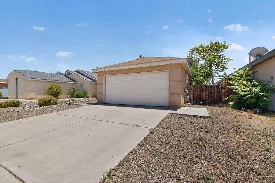 1922 Shadetree Drive Sw, Albuquerque, NM 87121 - #3