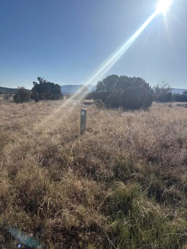 48 Juniper Drive, Sandia Park, NM 87047
