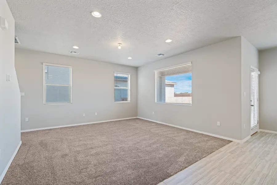 2401 Eglisfield Loop Ne, Rio Rancho, NM 87144 - #3