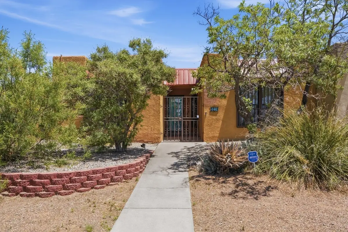 5214 W Chambers Place Ne, Albuquerque, NM 87111 - #1
