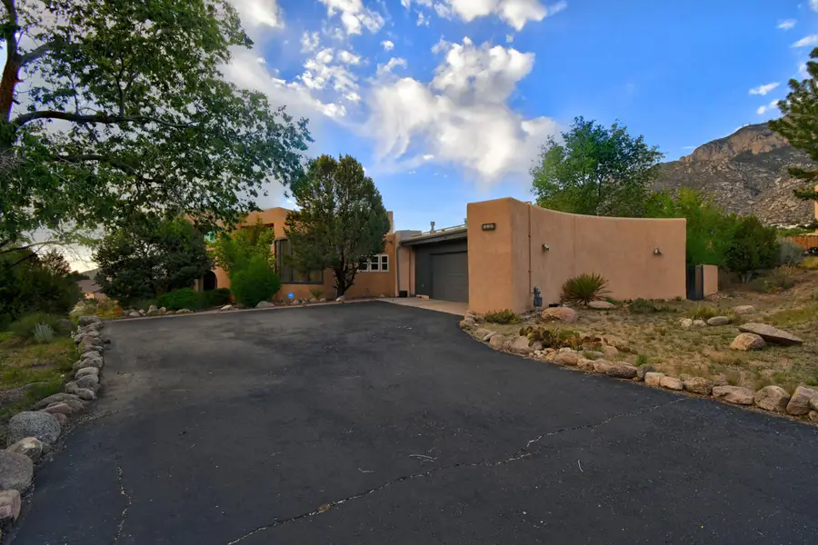 620 Cedar Hill Road Ne, Albuquerque, NM 87122 - #2