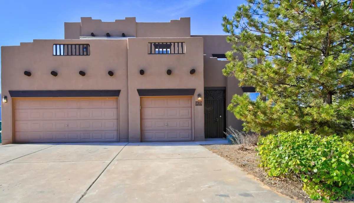 5425 Roosevelt Loop Ne, Rio Rancho, NM 87144 - #1