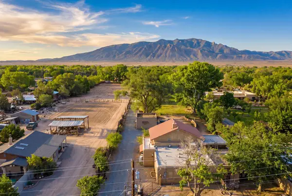 7406 Corrales Road, Corrales, NM 87048