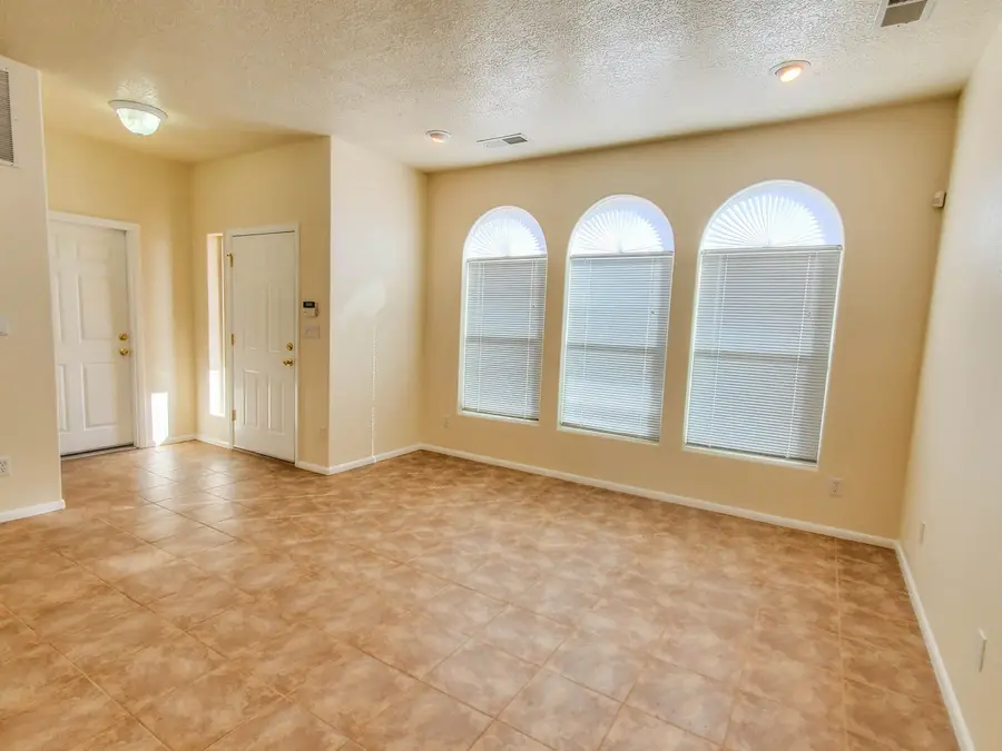 5123 Torpedo Place Nw, Albuquerque, NM 87120 - #2