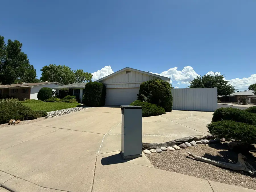 4300 Andrew Drive Ne, Albuquerque, NM 87109 - #3