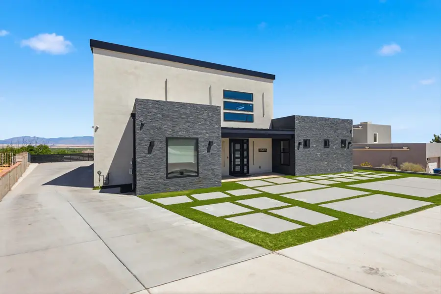 1320 Crestview Drive Sw, Los Lunas, NM 87031 - #2