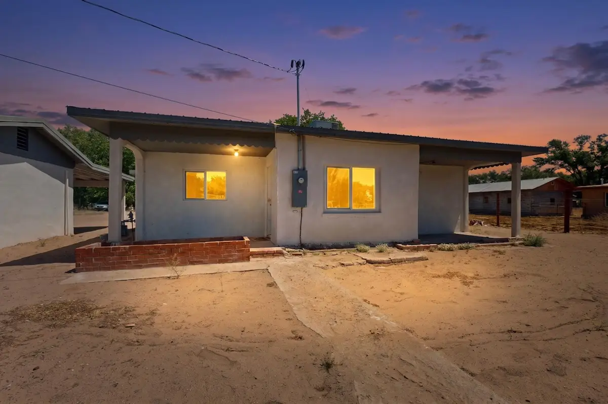 1104 E River Road, Belen, NM 87002 - #1