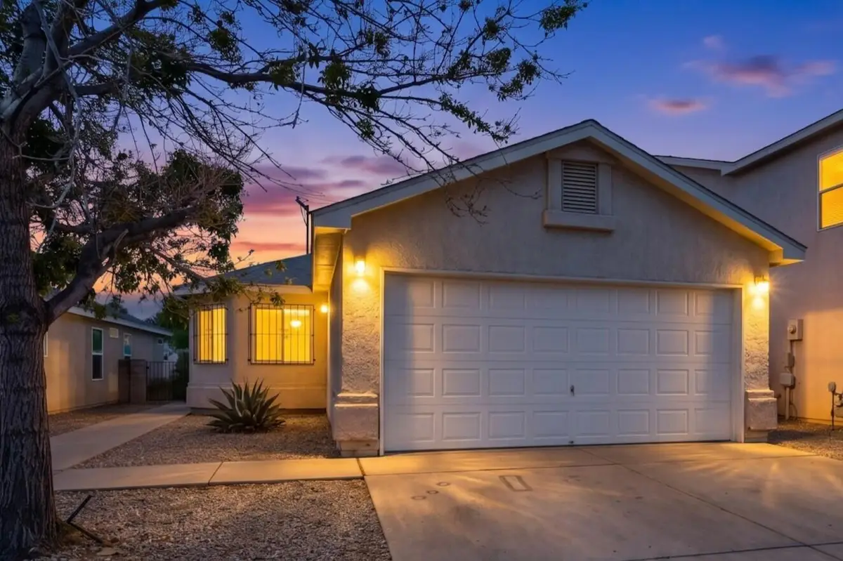8416 Vista Serena Lane Sw, Albuquerque, NM 87121 - #1