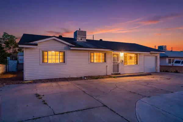 3808 Candelaria Road Ne, Albuquerque, NM 87110