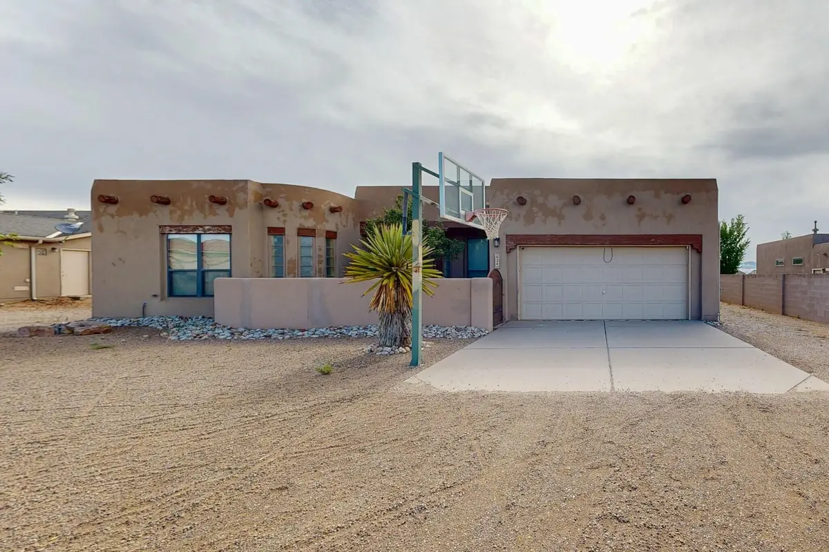 624 5th Street Ne, Rio Rancho, NM 87124 - #1