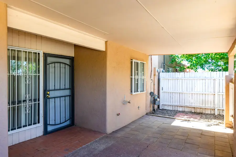 208 La Vida Nueva Del Oeste Sw, Albuquerque, NM 87105 - #3