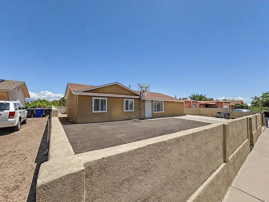 808 Sunrise Drive Sw, Albuquerque, NM 87121 - #2