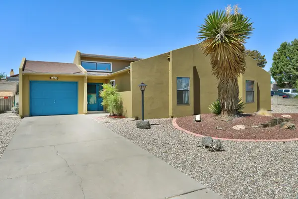 215 Western Hills Drive Se, Rio Rancho, NM 87124