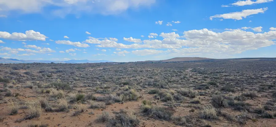 2811 Pendragon Street Ne, Rio Rancho, NM 87144 - #2
