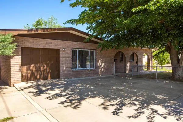 10029 Propps Street Ne, Albuquerque, NM 87112