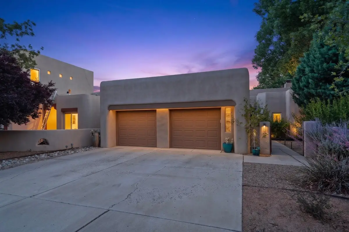 2642 Aloysia Lane Nw, Albuquerque, NM 87104 - #1