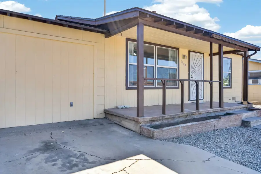 1308 Wilmoore Drive Se, Albuquerque, NM 87106 - #3