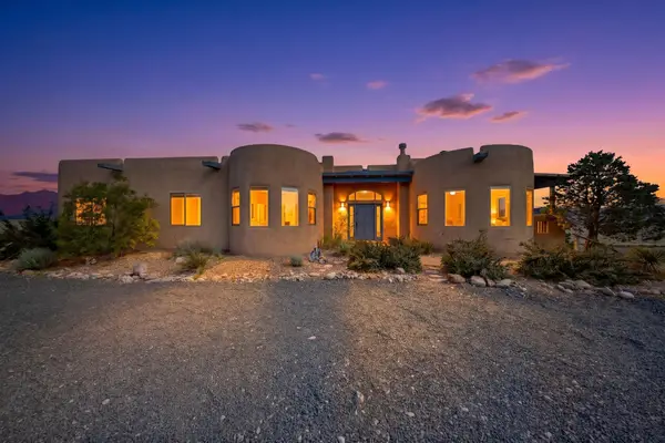95 Overlook Drive, Placitas, NM 87043