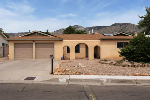 3808 La Charles Drive Ne, Albuquerque, NM 87111