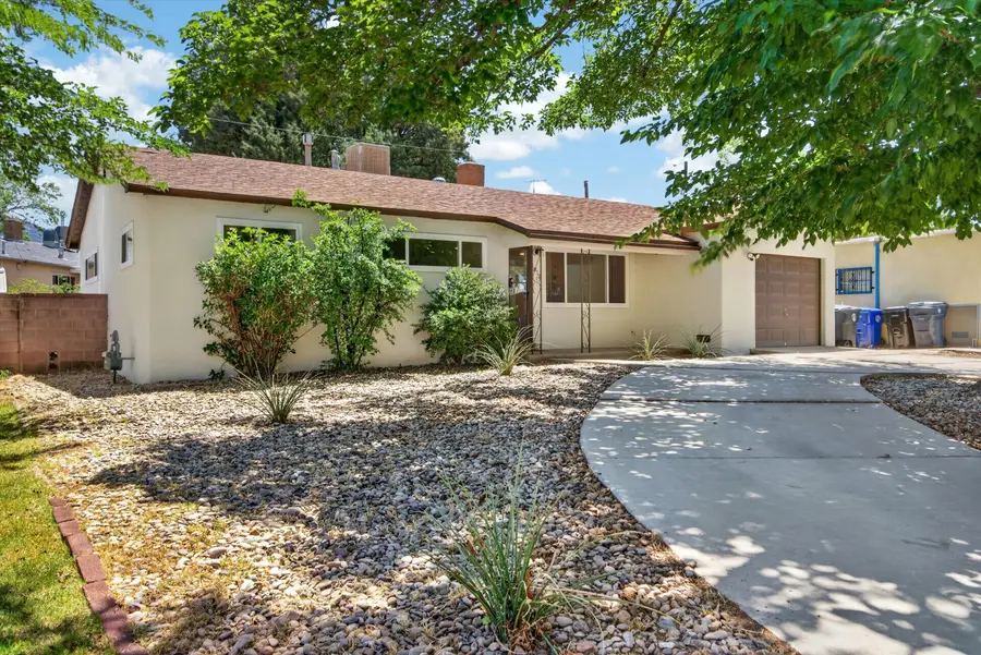 1812 Shirley Street Ne, Albuquerque, NM 87112 - #2