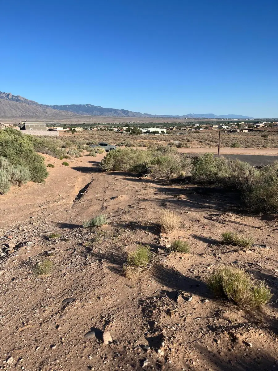 6040 Chayote Road Ne, Rio Rancho, NM 87144 - #3