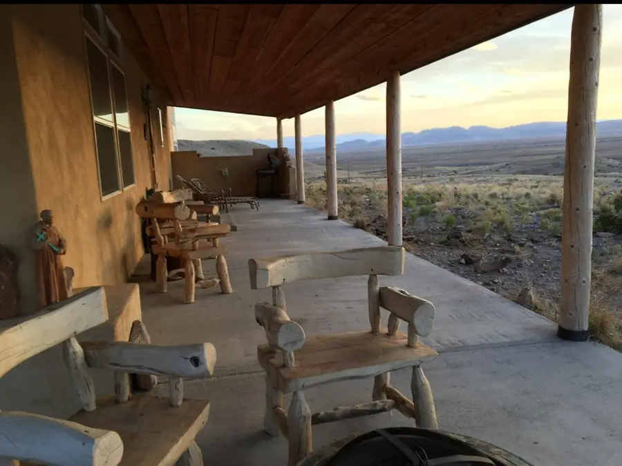 27 Winchester Road, San Antonio, NM 87832 - #3