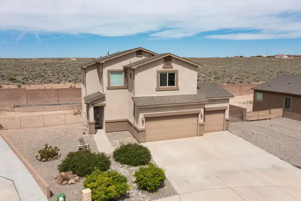 221 Landing Trail Ne, Rio Rancho, NM 87124