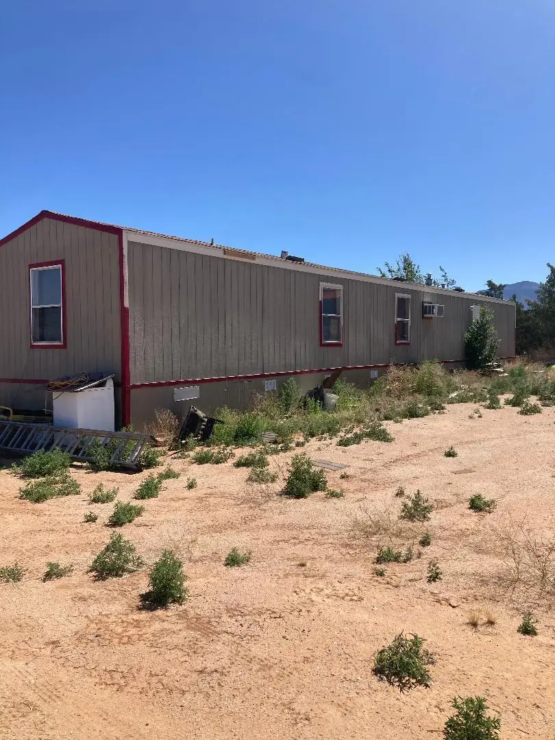 6 Holiday Drive, Los Lunas, NM 87031 - #3