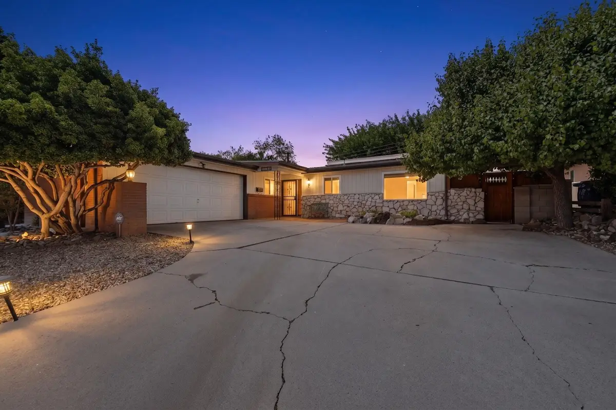 10409 Theresa Place Ne, Albuquerque, NM 87111 - #1
