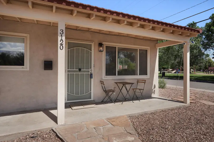 3120 Palomas Drive Ne, Albuquerque, NM 87110 - #2