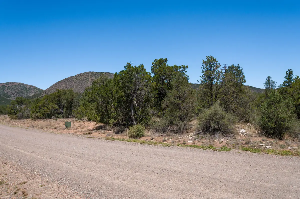27 Camino Monte Azul, Edgewood, NM 87015 - #1