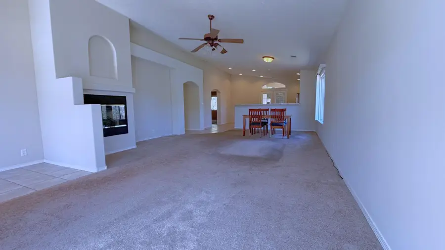 8211 Santa Clarita Street Ne, Albuquerque, NM 87113 - #2
