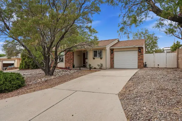 1961 Roanoke Drive Ne, Rio Rancho, NM 87144