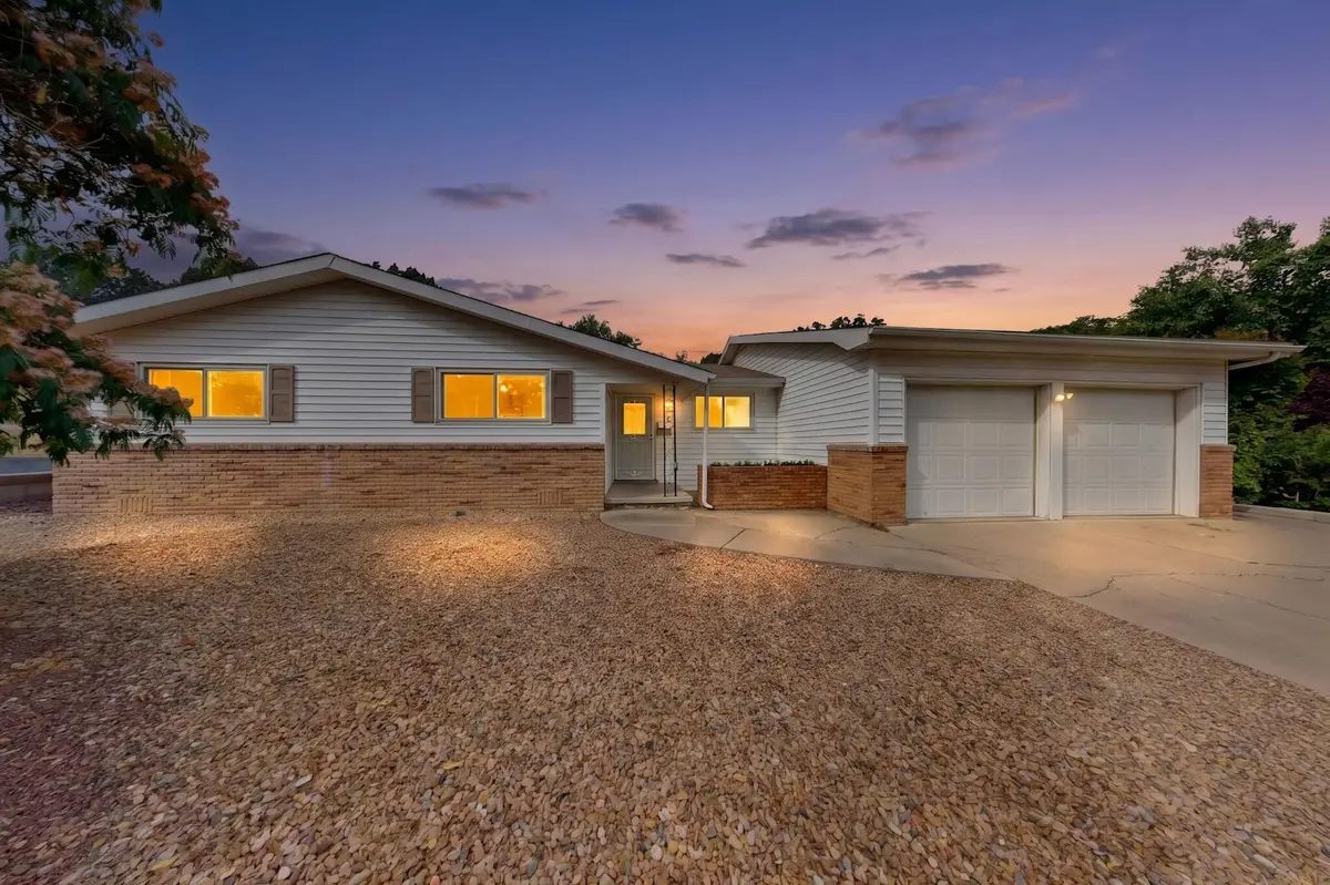 7204 Ottawa Road Ne, Albuquerque, NM 87110 - #1