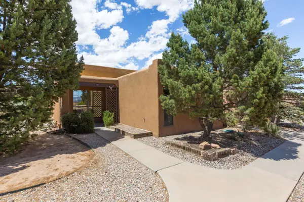 3 S Sandia Trail, Corrales, NM 87048