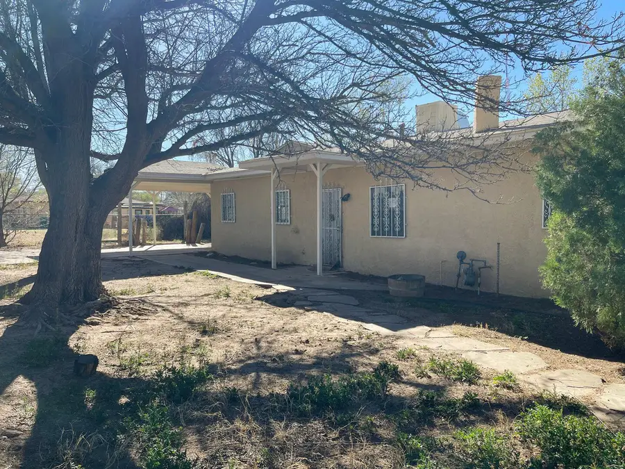 1724 Coe Road Sw, Albuquerque, NM 87105 - #2